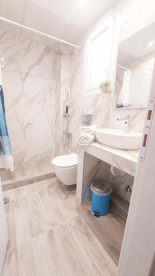 סלוניקי Tsimiski 31. Luxury Apartments מראה חיצוני תמונה