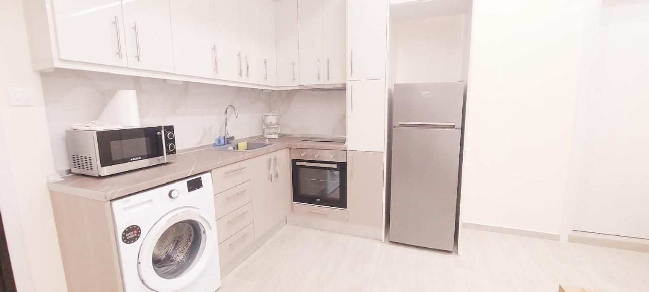 סלוניקי Tsimiski 31. Luxury Apartments מראה חיצוני תמונה