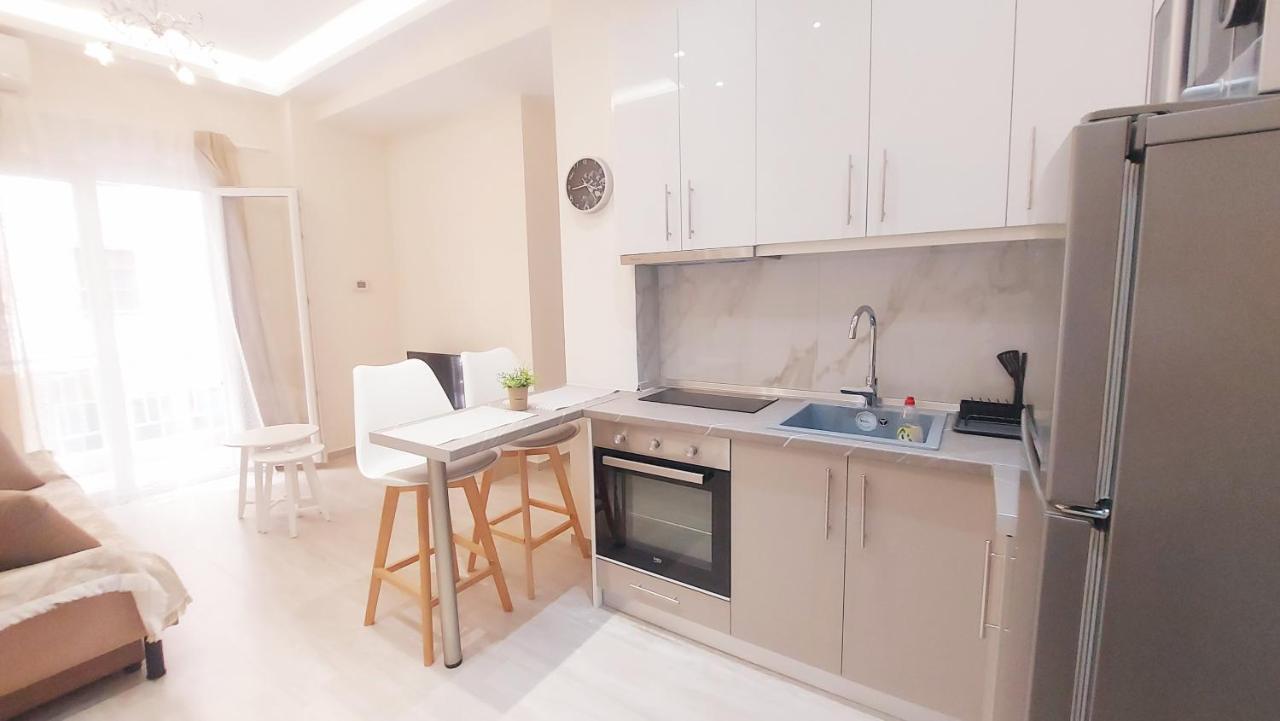 סלוניקי Tsimiski 31. Luxury Apartments מראה חיצוני תמונה